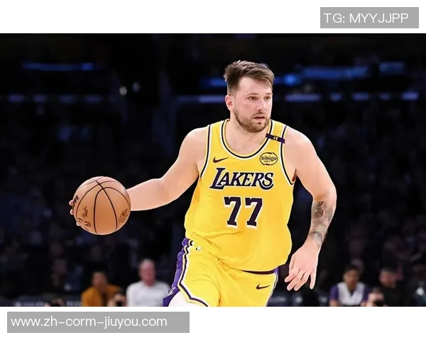 湖人vs爵士：首节完毕，湖人32-30爵士，东契奇得到13分